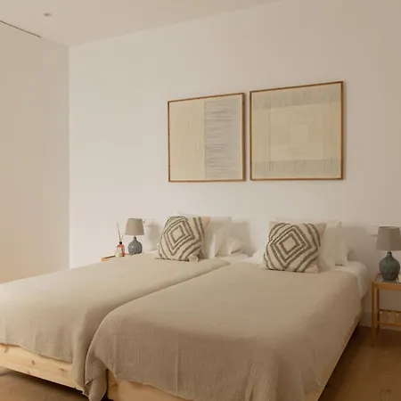 Luminoso Atico Con Terraza Privada Junto A La Catedral 公寓 *